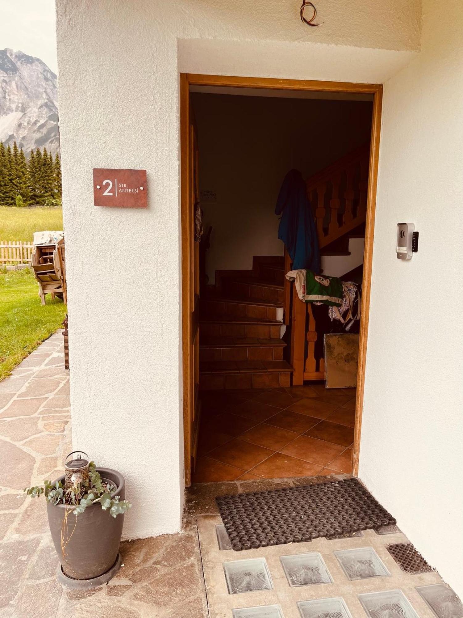 Ciasa Fam Comploi Appartement Al Plan di Mareo Buitenkant foto